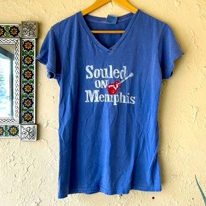 Souled on Memphis 🎸 Women’s T-shirt size M